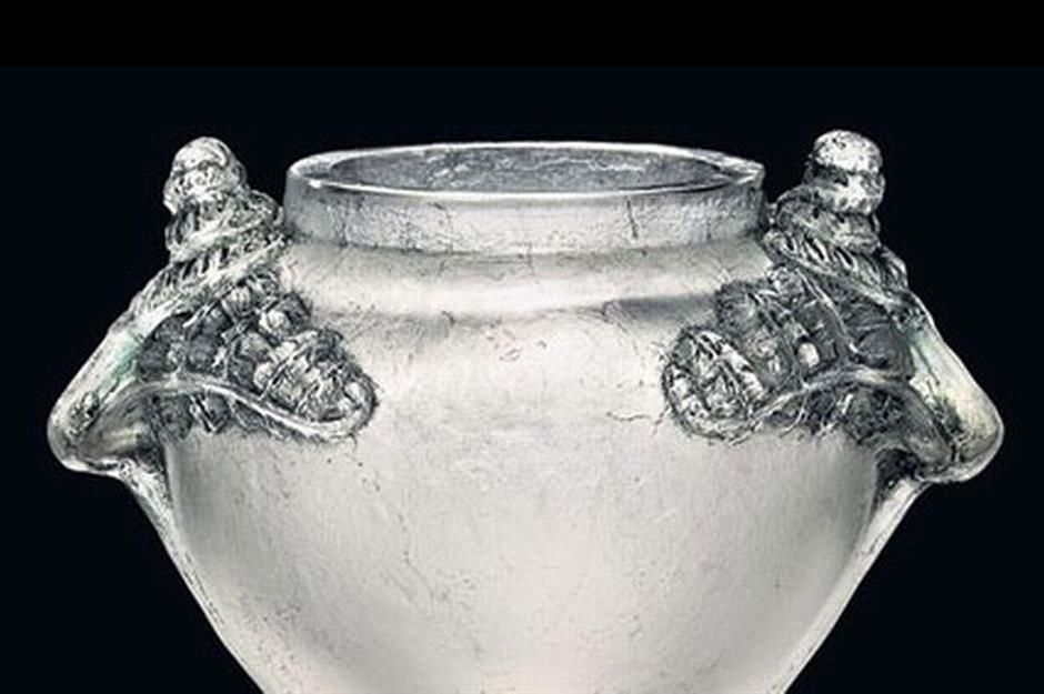 The René Lalique vase that was bought at a car boot sale